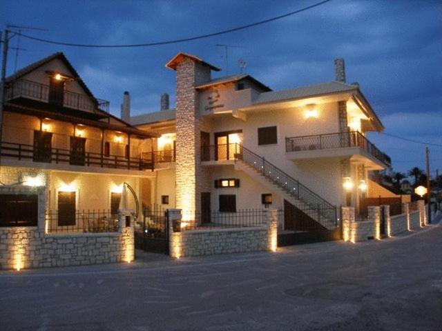 Giogarakis Suites Eleonas Buitenkant foto