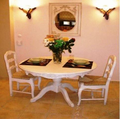 Giogarakis Suites Eleonas Kamer foto