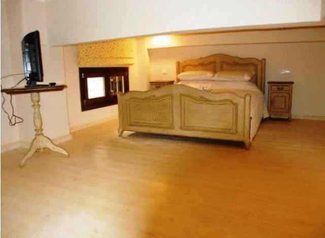 Giogarakis Suites Eleonas Kamer foto