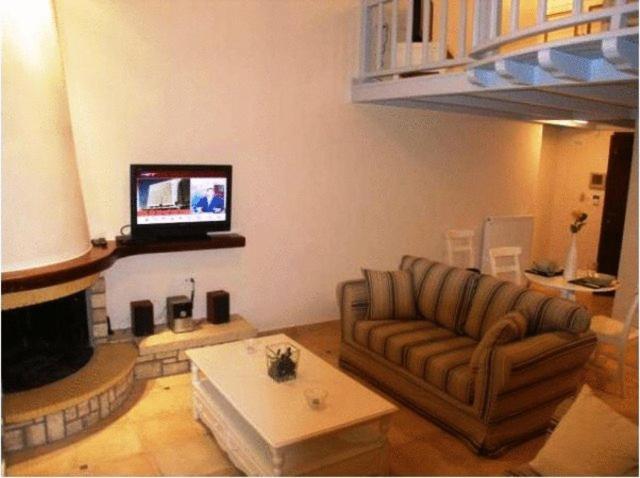 Giogarakis Suites Eleonas Kamer foto