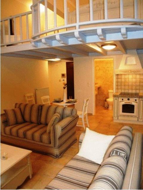 Giogarakis Suites Eleonas Kamer foto