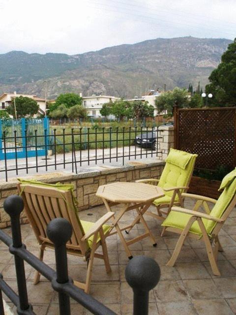 Giogarakis Suites Eleonas Kamer foto